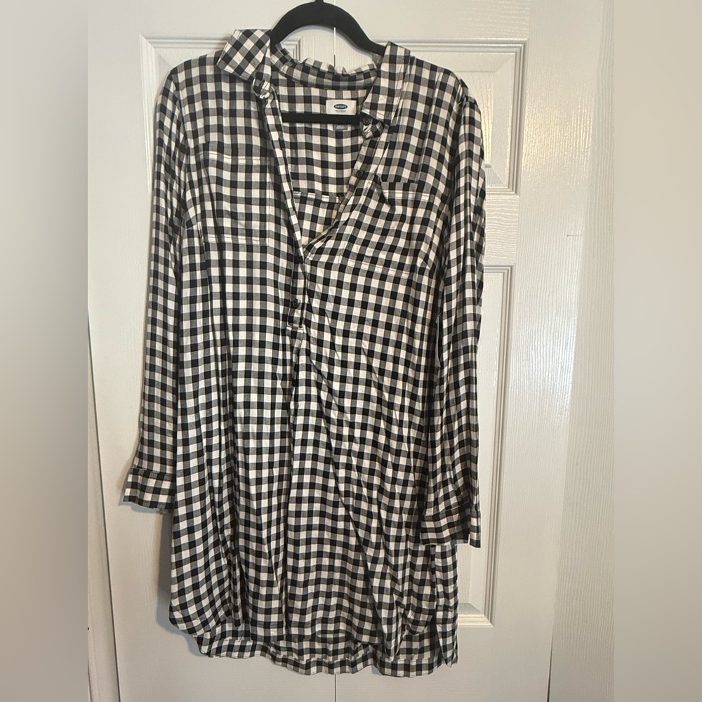 Old Navy Black and White Checkered Dress
